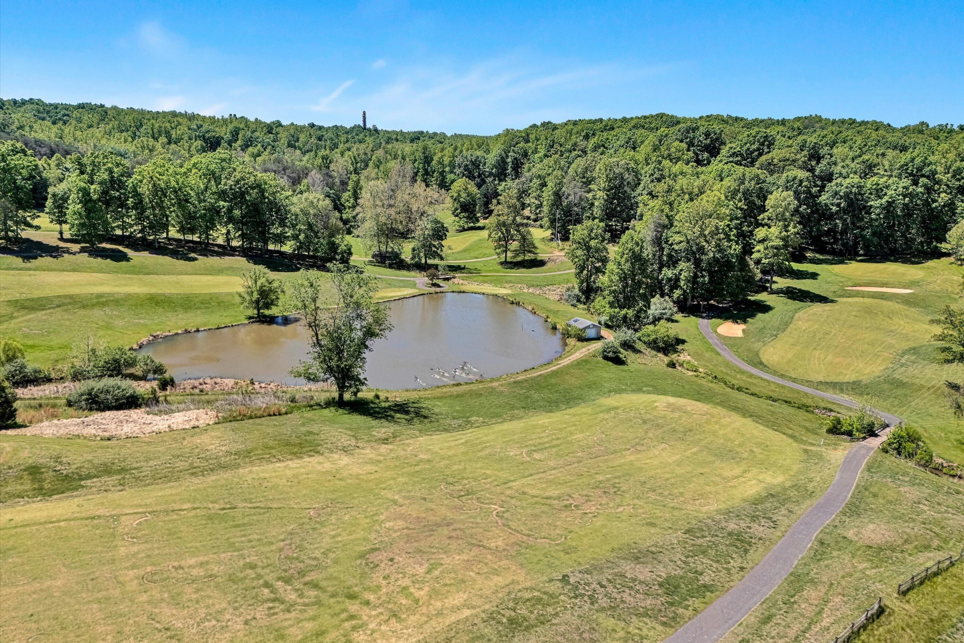 915 Morewood RD - Photo 56