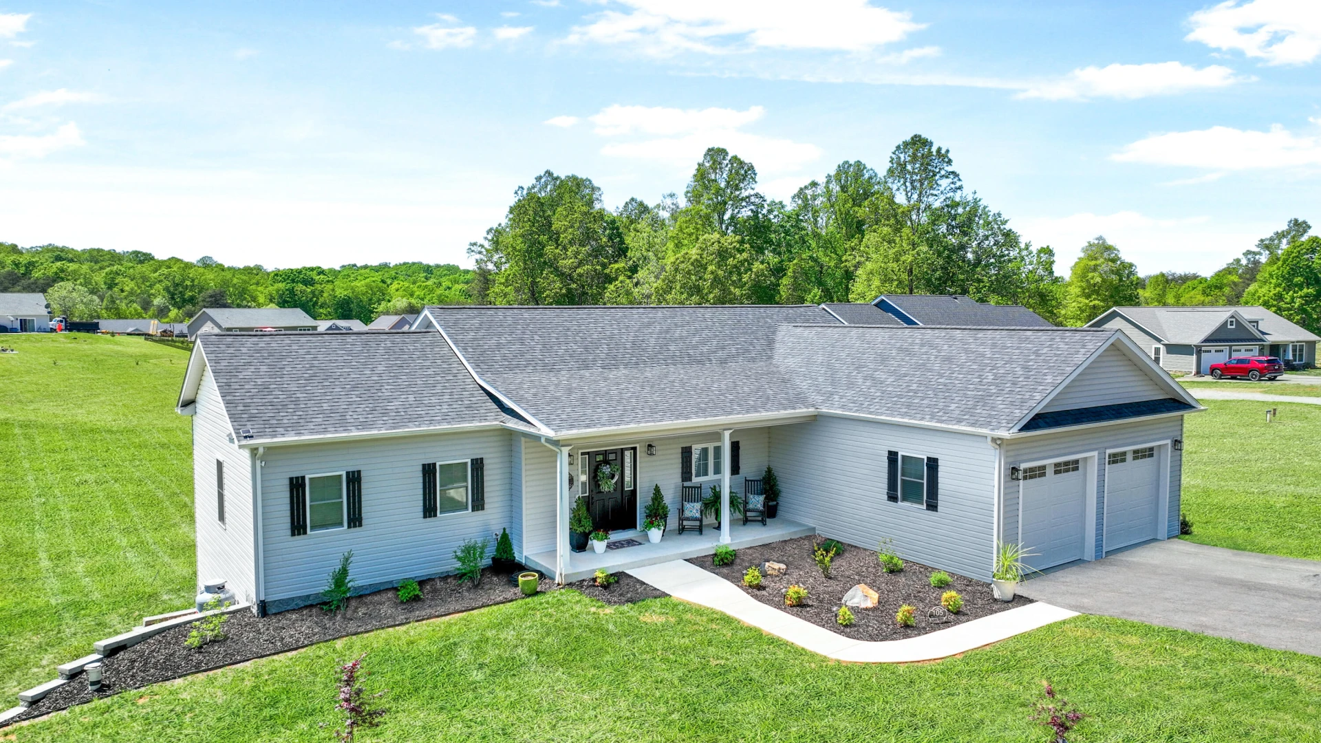 105 Belvior CIR
