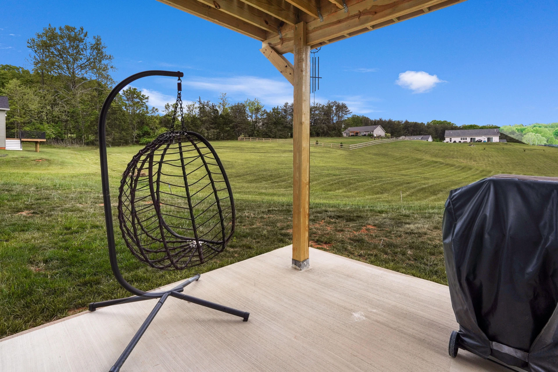 105 Belvior CIR - Photo 41