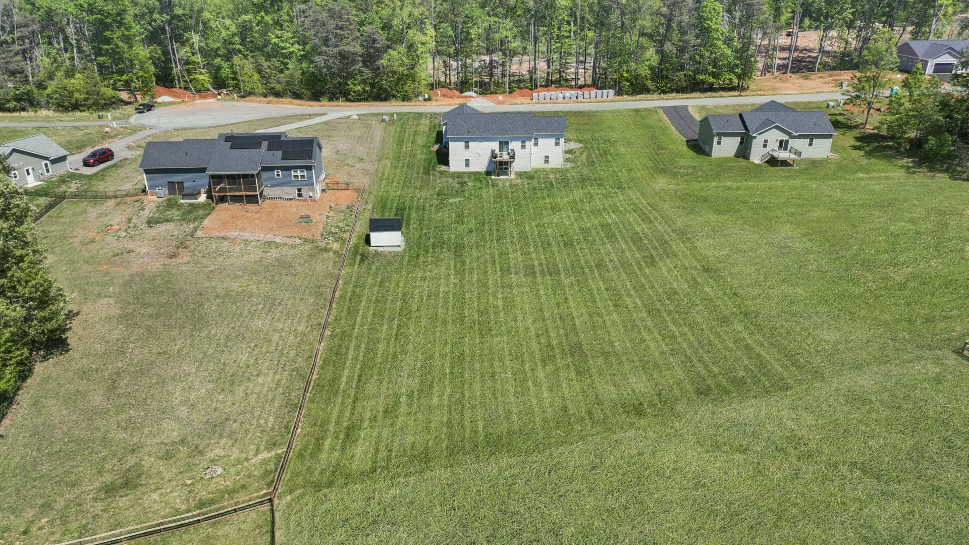 105 Belvior CIR - Photo 53
