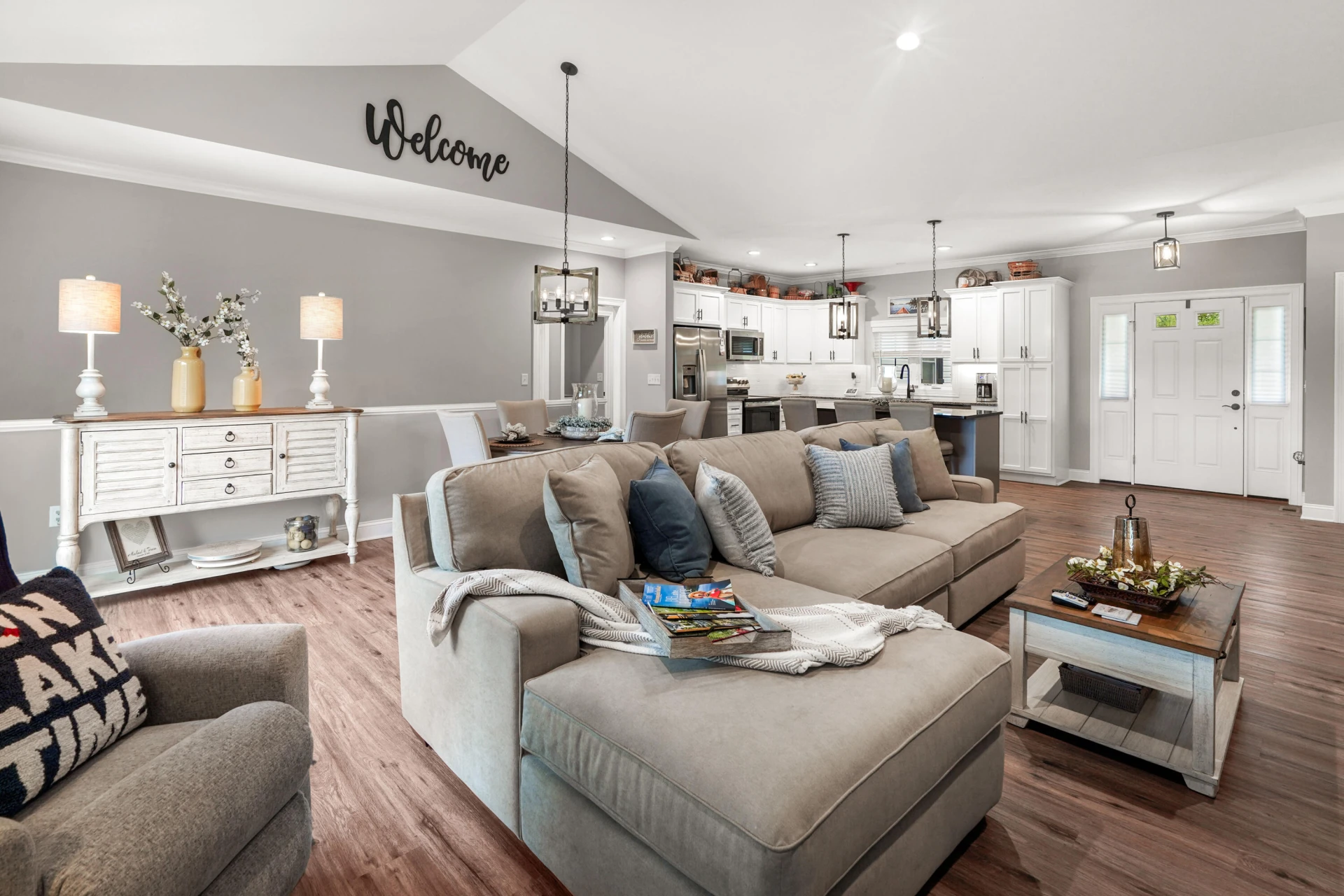 105 Belvior CIR - Photo 9