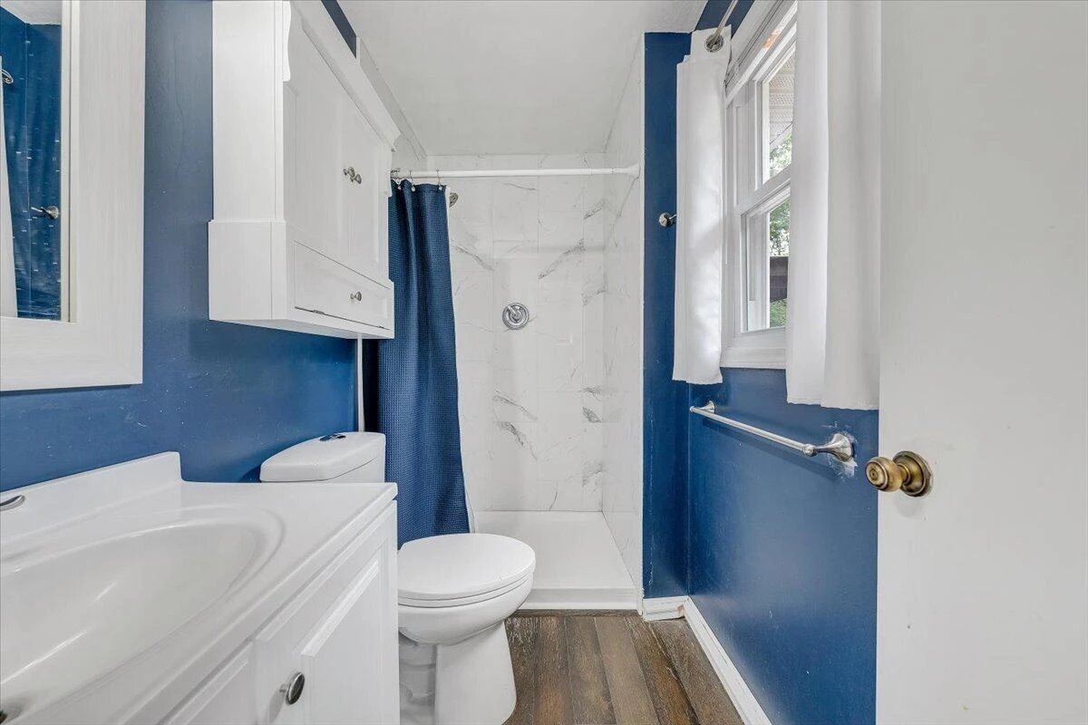 1233 Martha DR - Photo 29