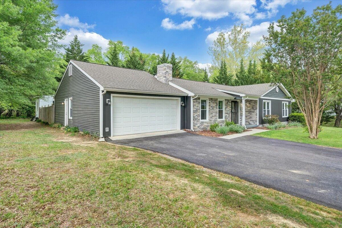 1233 Martha DR - Photo 62