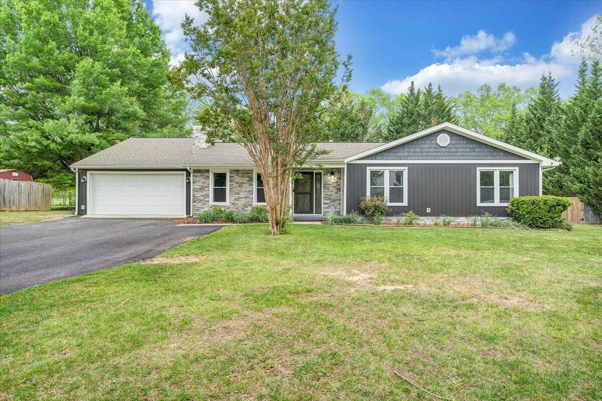 1233 Martha DR - Photo 64