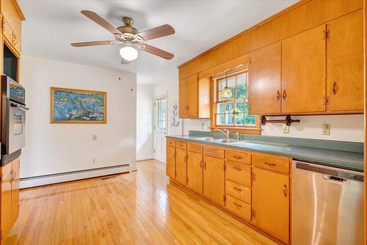5105 Medmont CIR - Photo 20