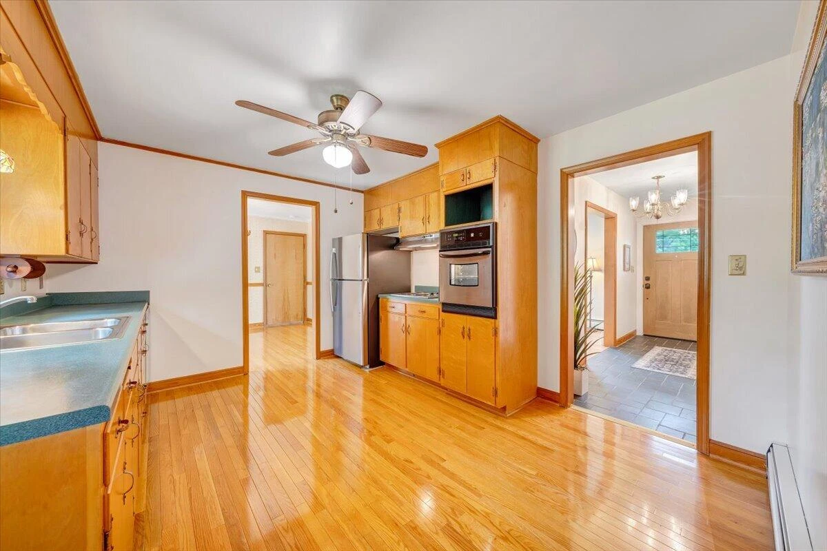 5105 Medmont CIR - Photo 22