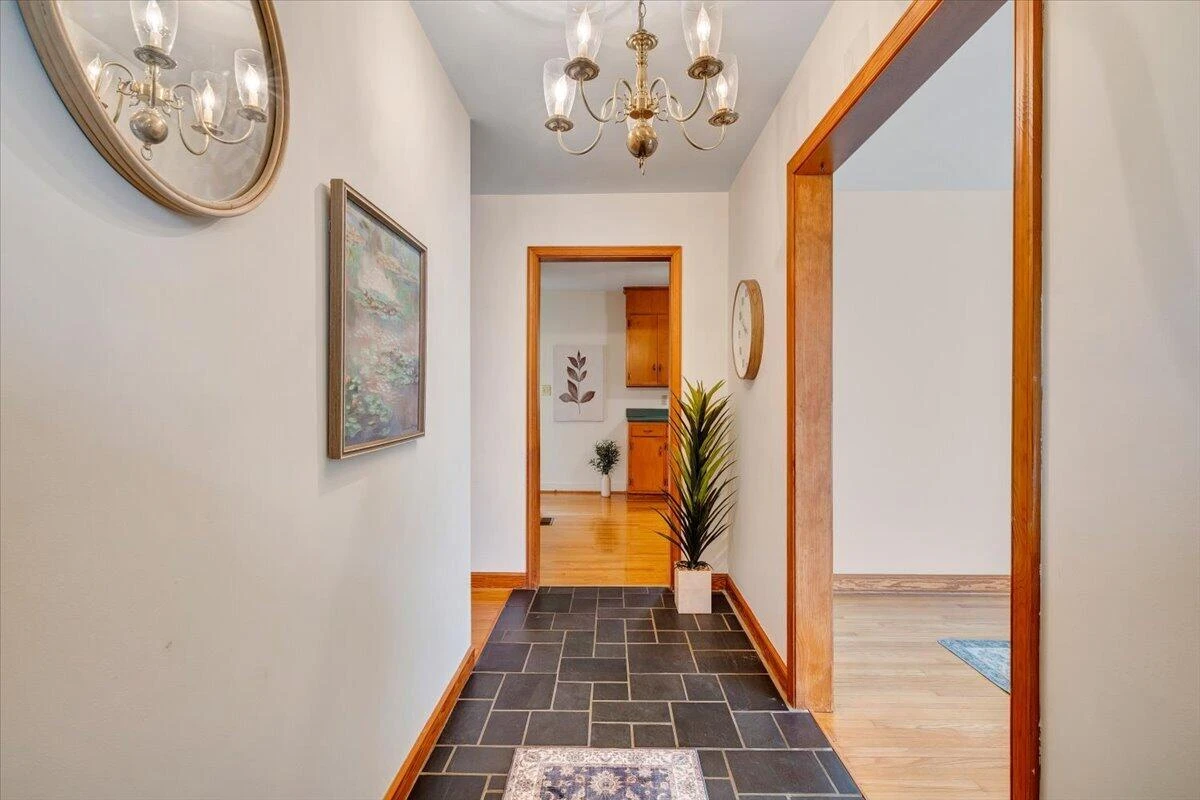 5105 Medmont CIR - Photo 8