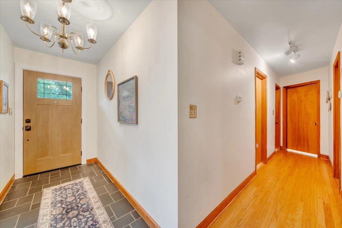 5105 Medmont CIR - Photo 9