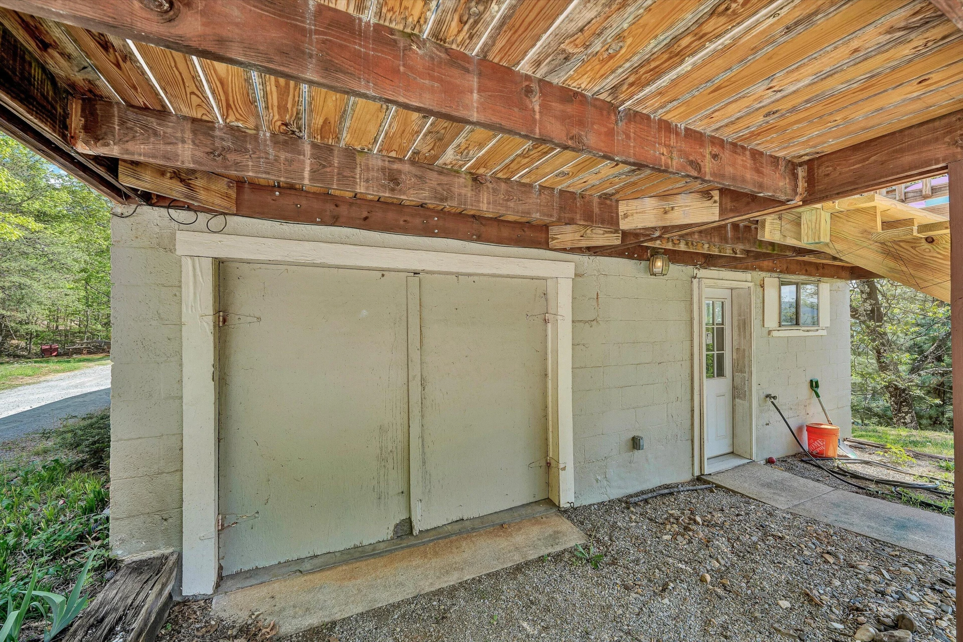897 Dellwood RD - Photo 37