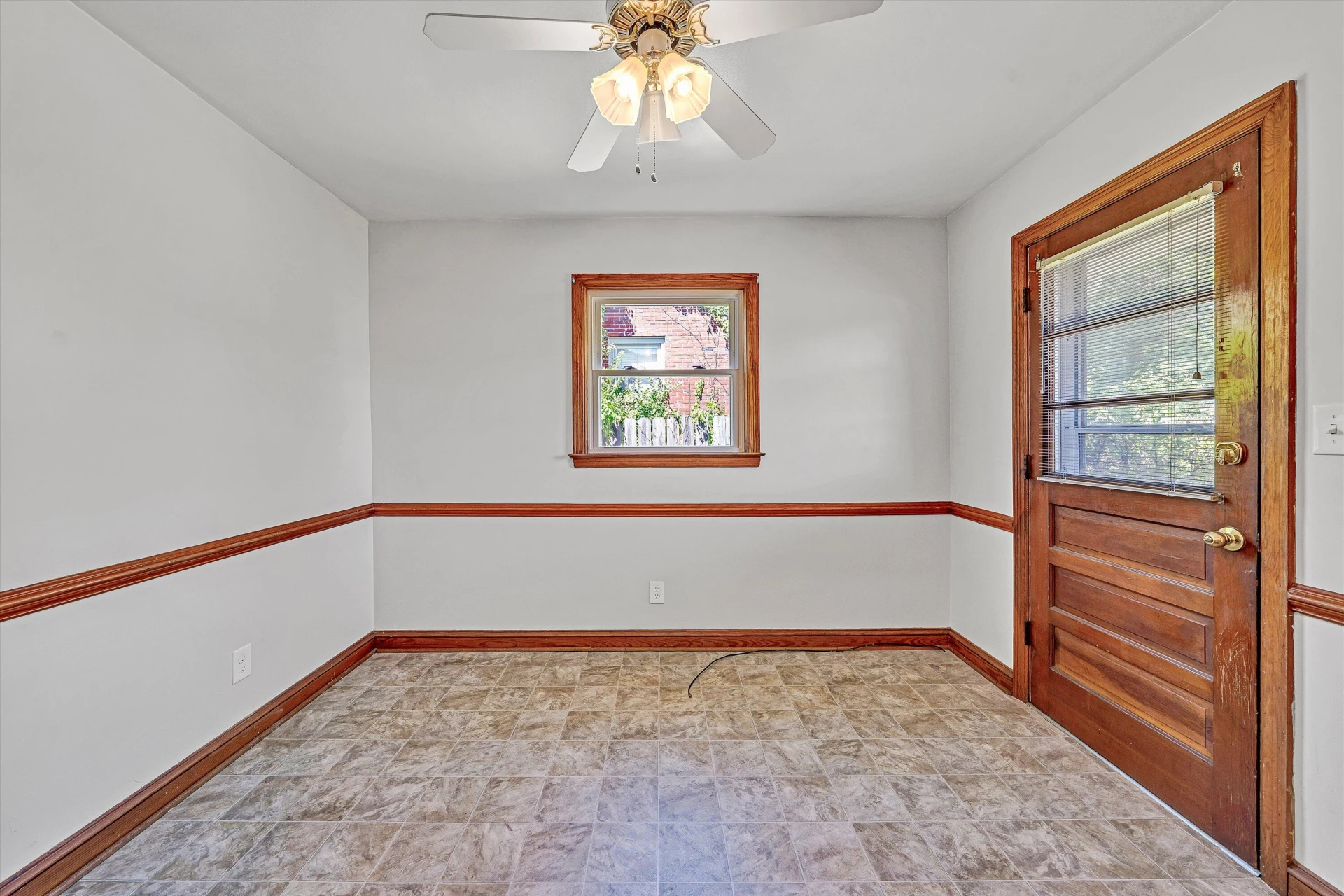 1771 Glendon RD - Photo 15