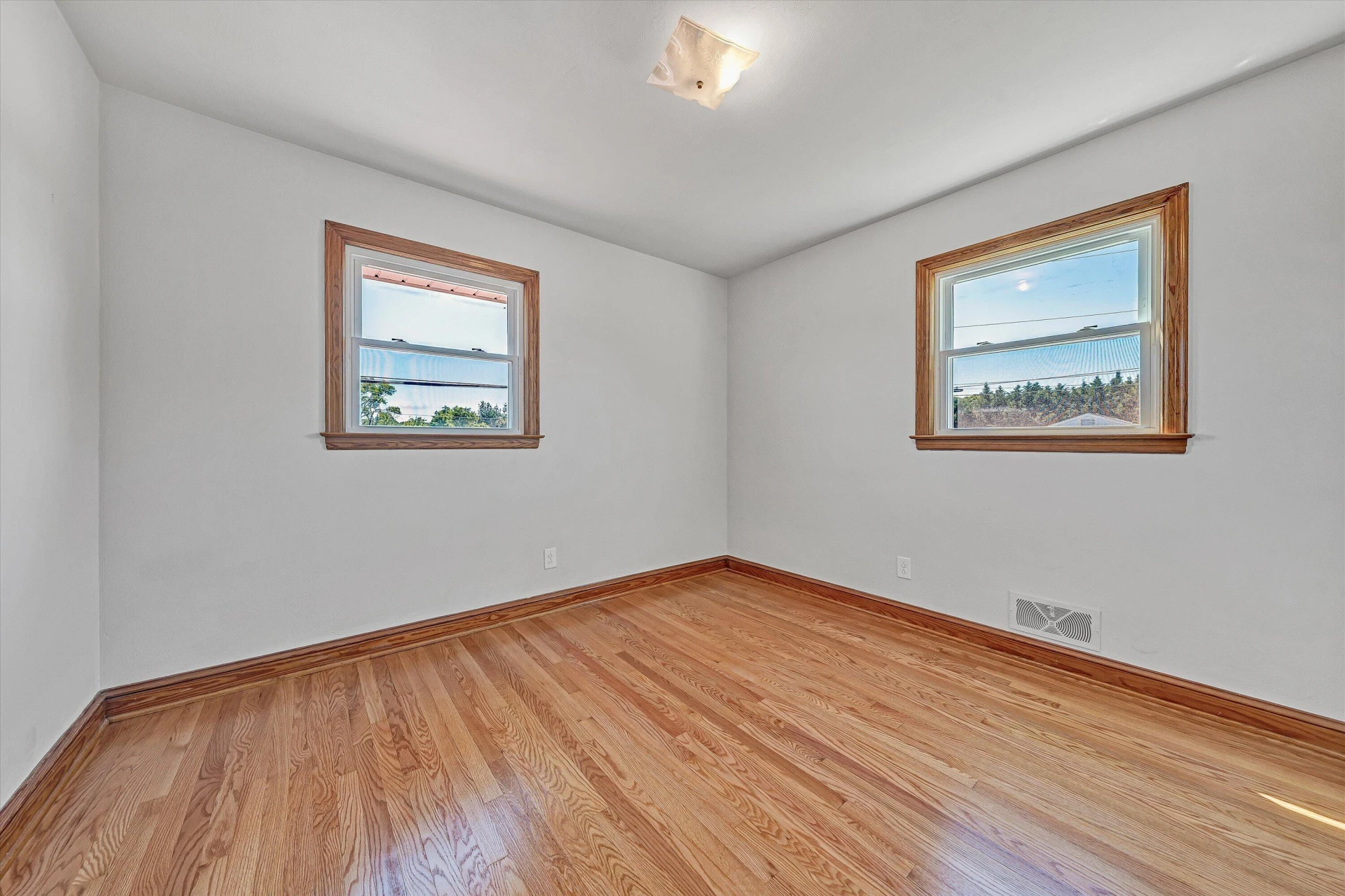 1771 Glendon RD - Photo 20