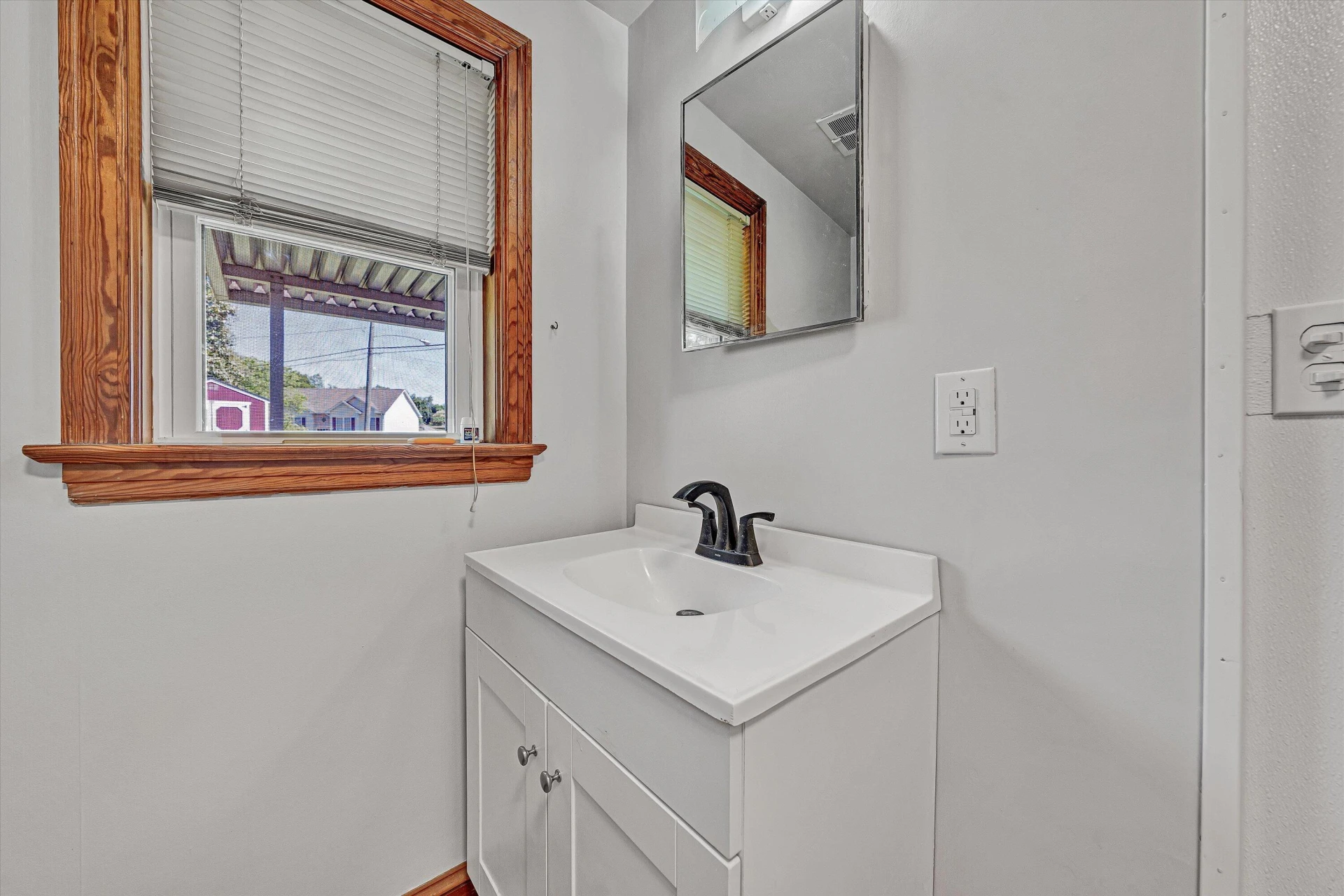 1771 Glendon RD - Photo 26