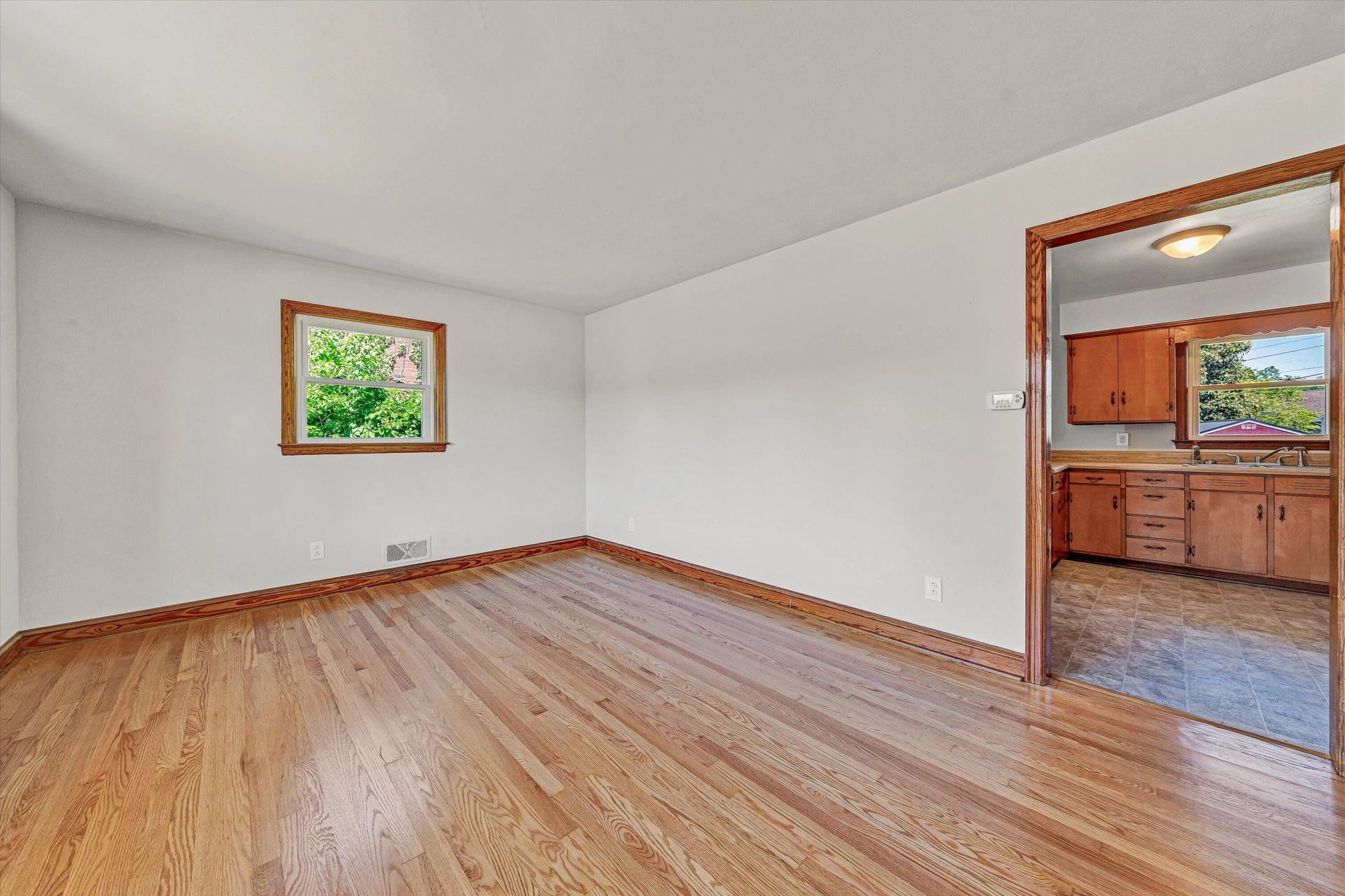 1771 Glendon RD - Photo 10