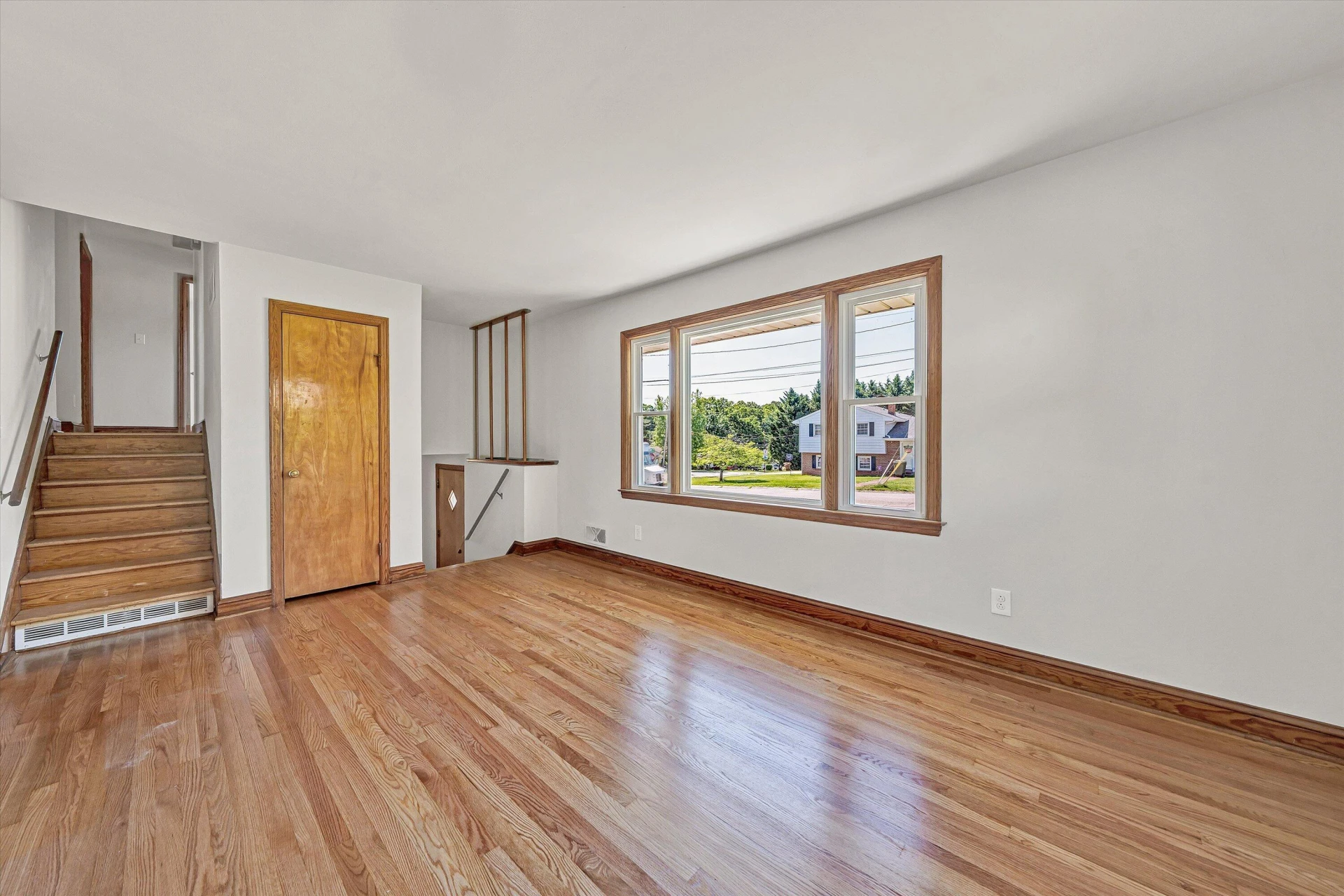 1771 Glendon RD - Photo 11