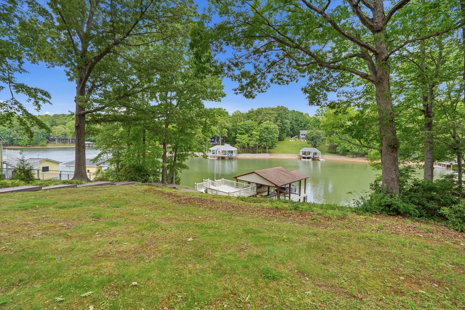 214 Twin Chimneys DR - Photo 29