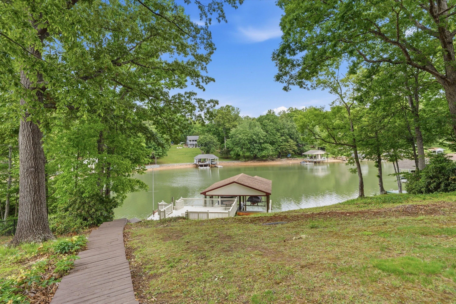 214 Twin Chimneys DR - Photo 30