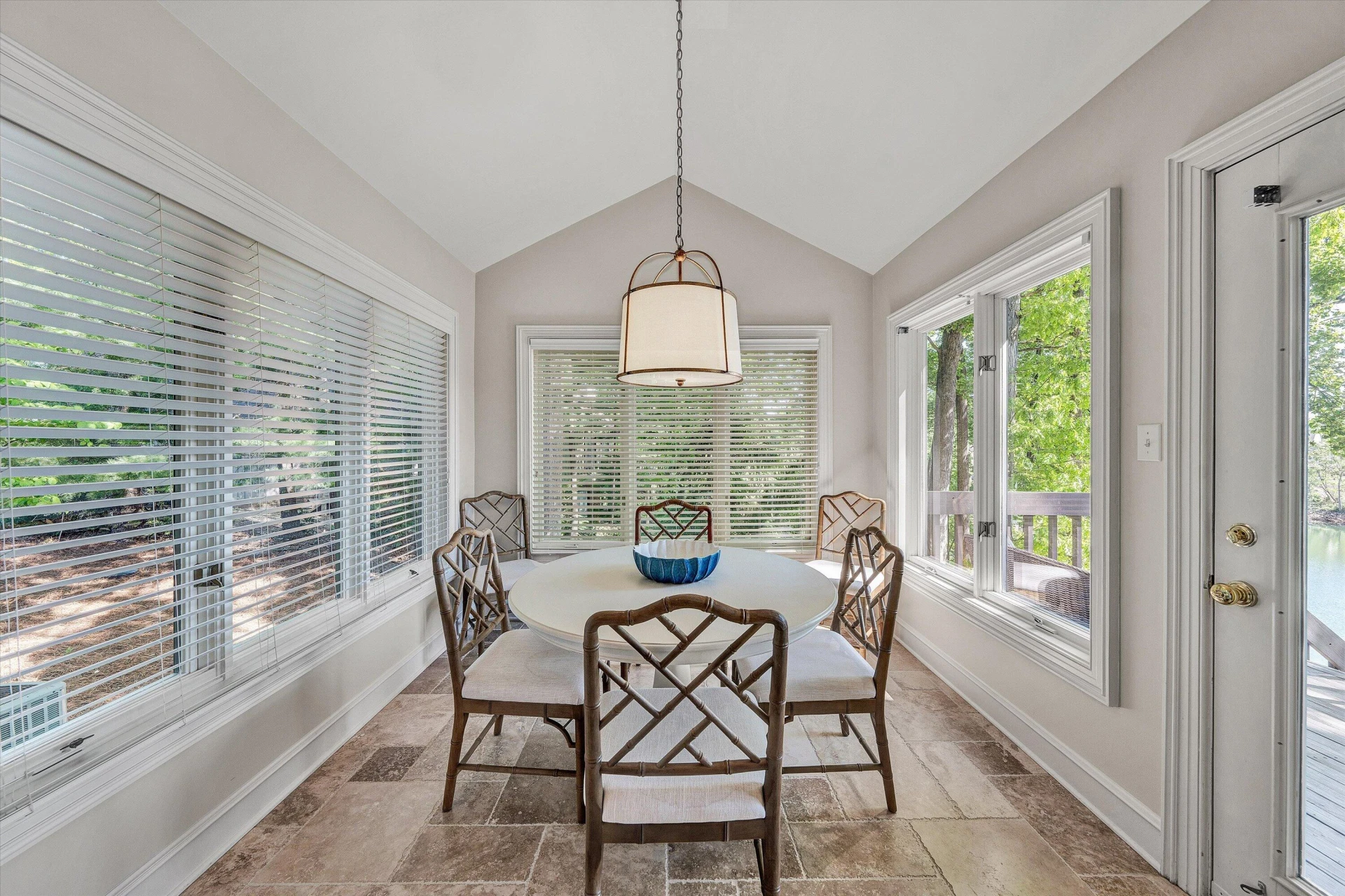 25 Findlay CIR - Photo 31