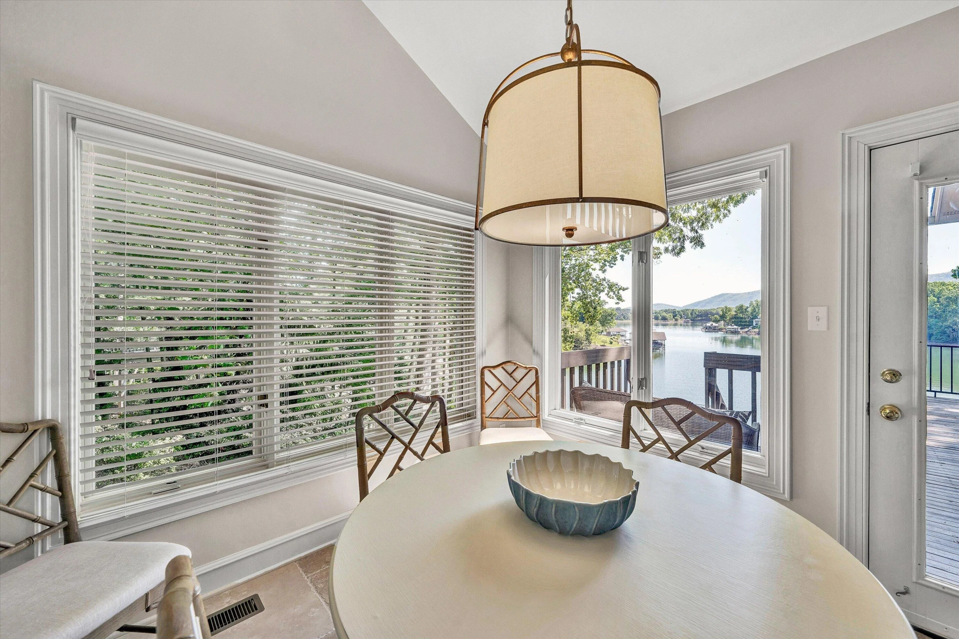 25 Findlay CIR - Photo 32
