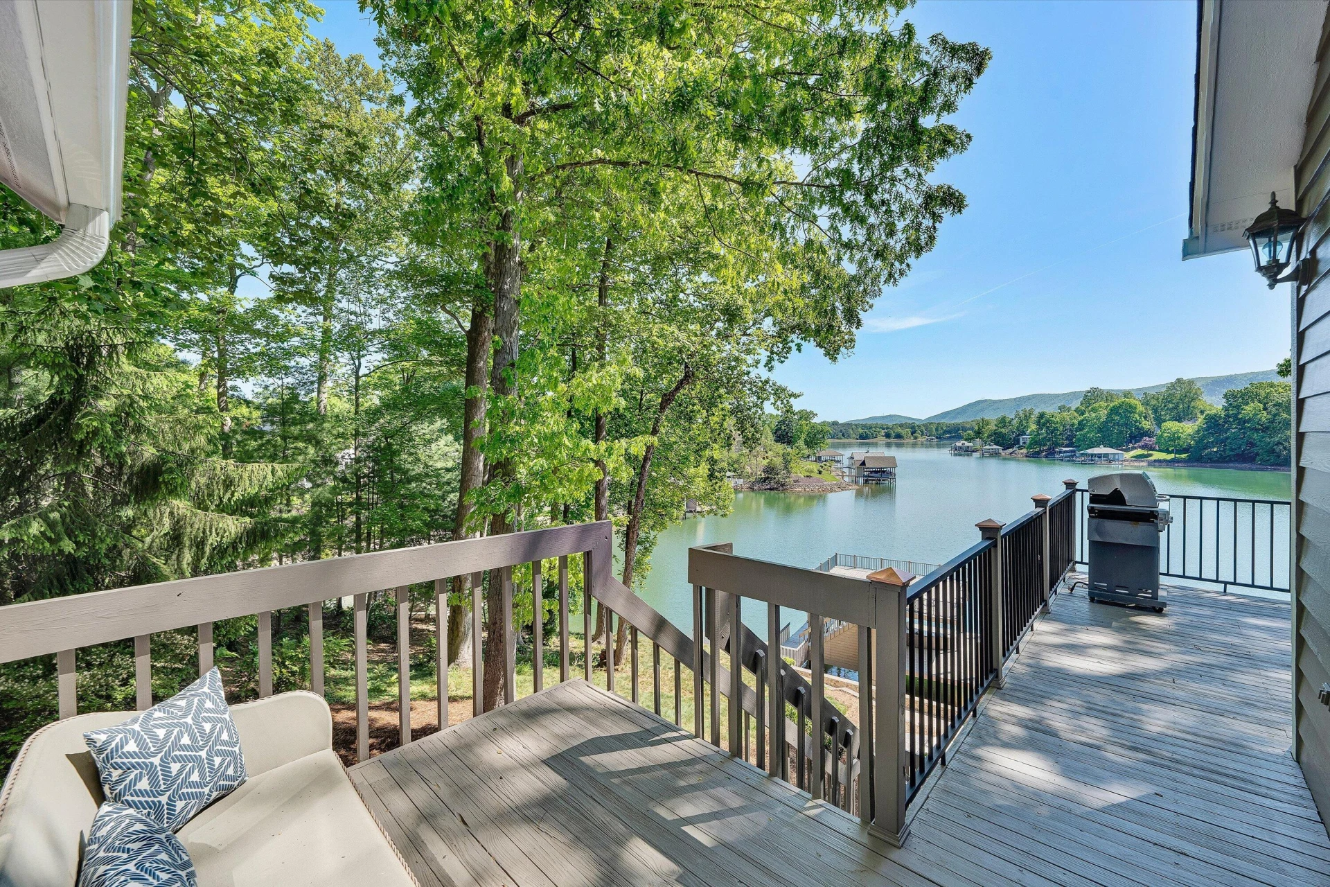 25 Findlay CIR - Photo 33