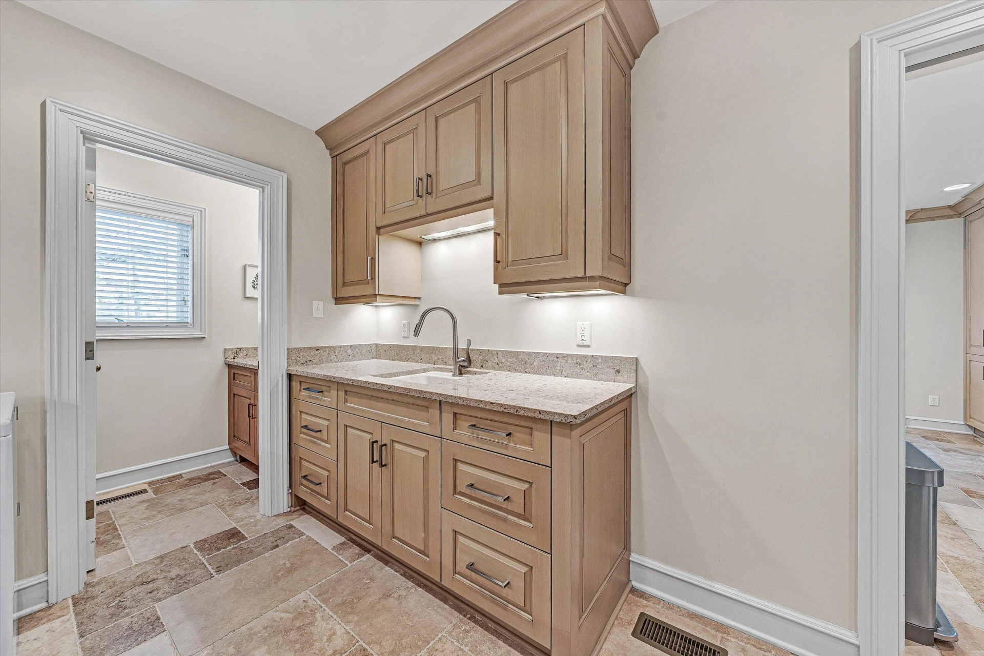 25 Findlay CIR - Photo 49