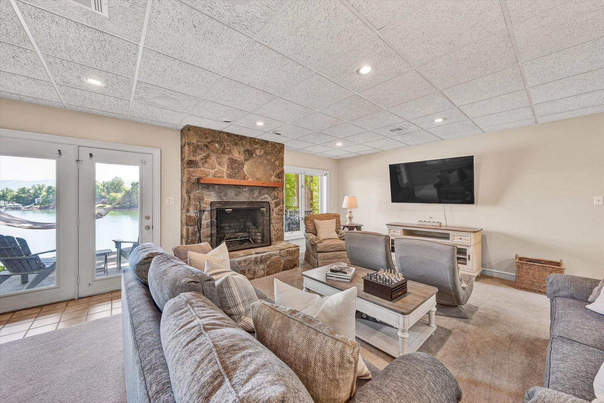 25 Findlay CIR - Photo 63