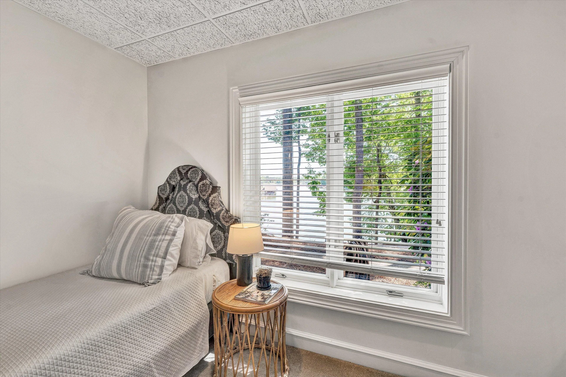 25 Findlay CIR - Photo 67