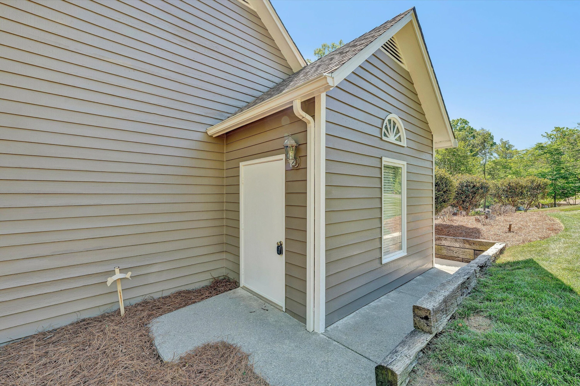 25 Findlay CIR - Photo 94
