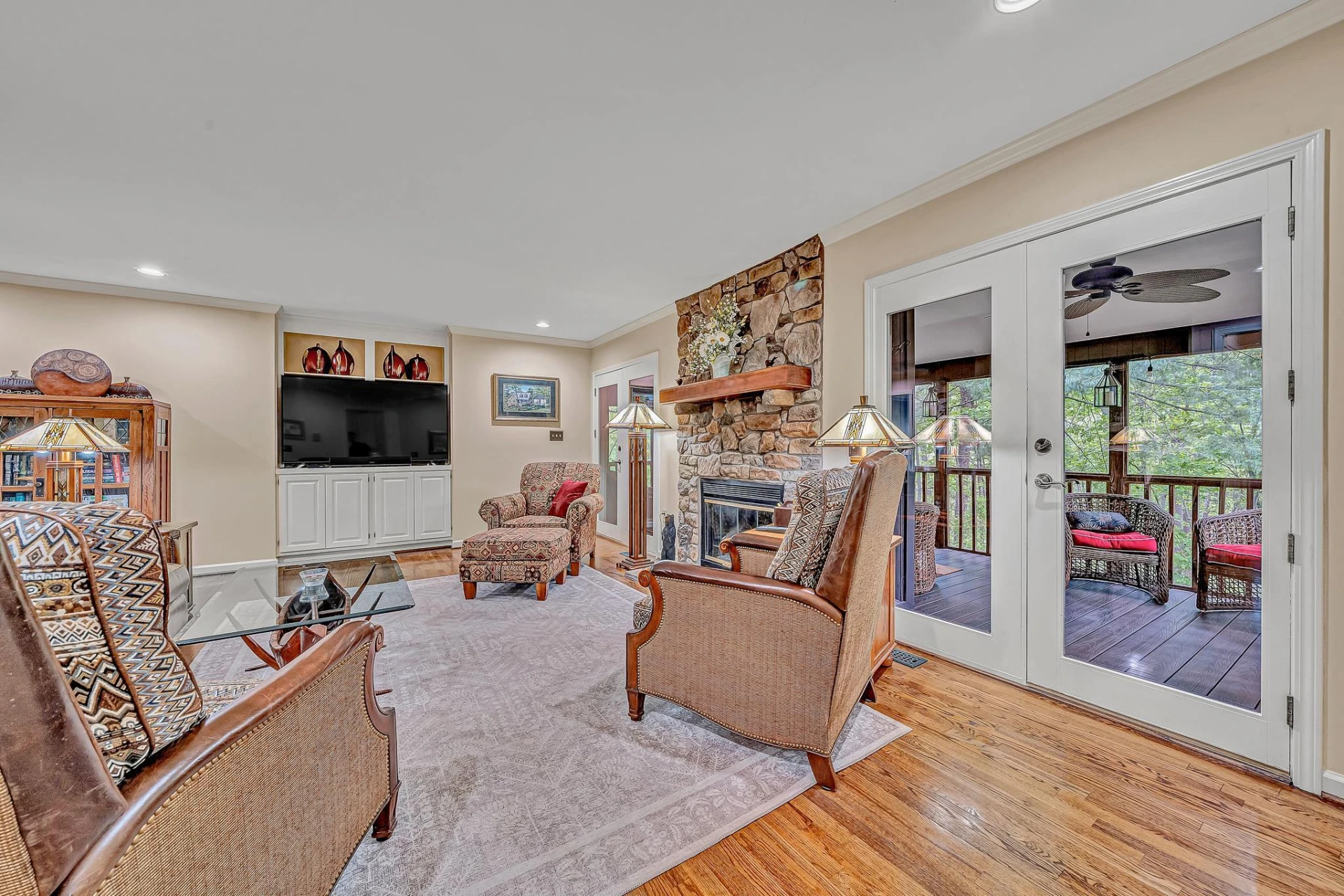 6658 Leffler LN - Photo 16