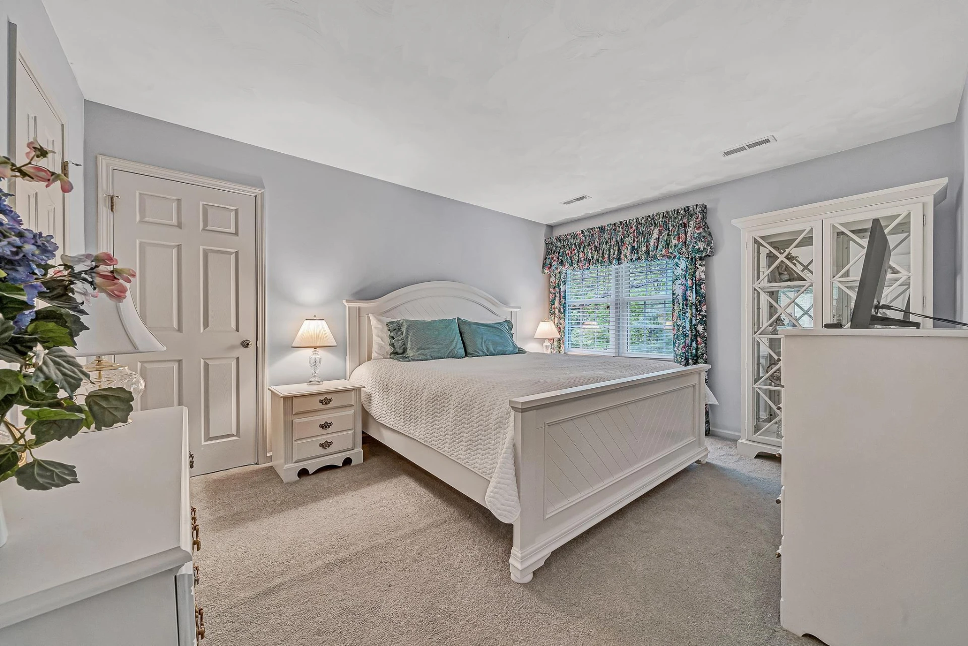 6658 Leffler LN - Photo 34
