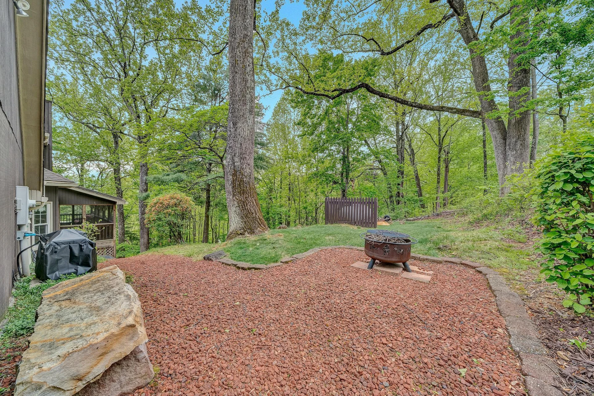 6658 Leffler LN - Photo 51