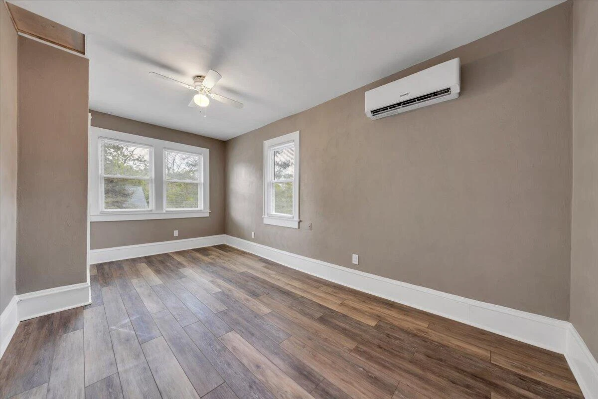 2415 Overlook RD - Photo 18