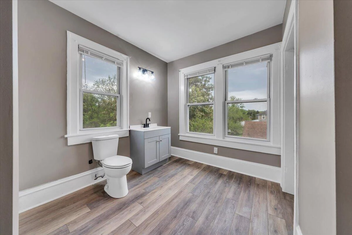 2415 Overlook RD - Photo 20