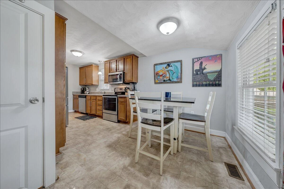 3619 Garden City BLVD - Photo 17