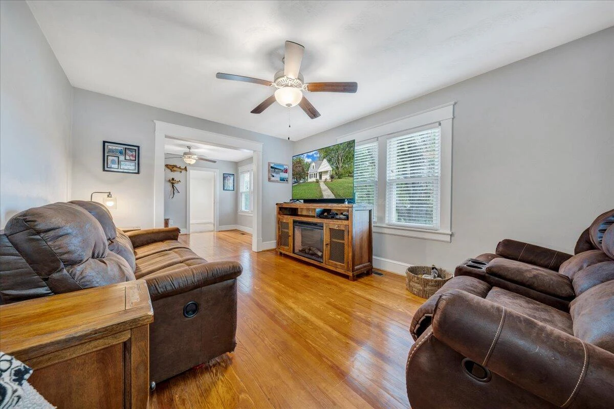 3619 Garden City BLVD - Photo 9