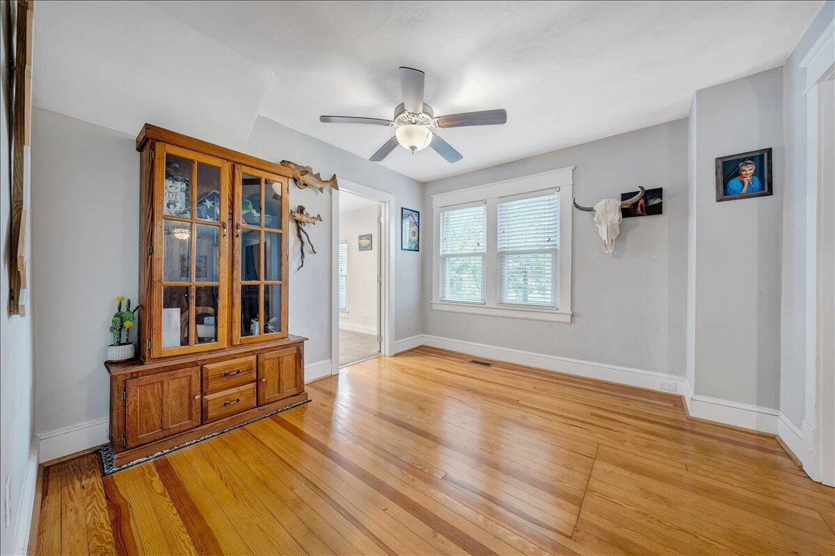 3619 Garden City BLVD - Photo 12
