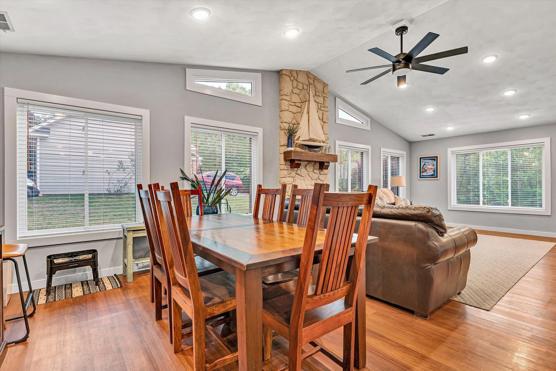 150 INDIAN POINTE DR - Photo 13