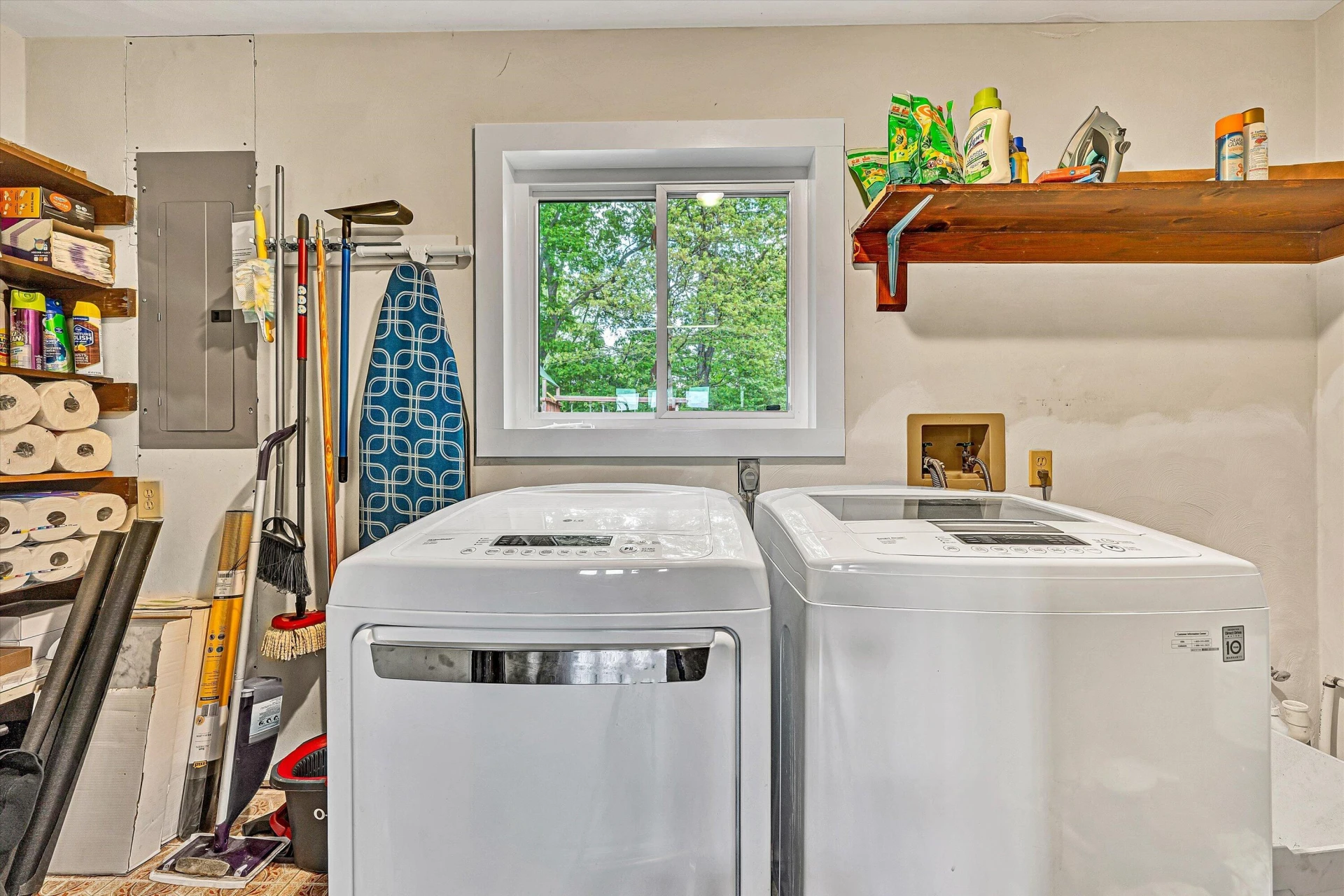 150 INDIAN POINTE DR - Photo 24