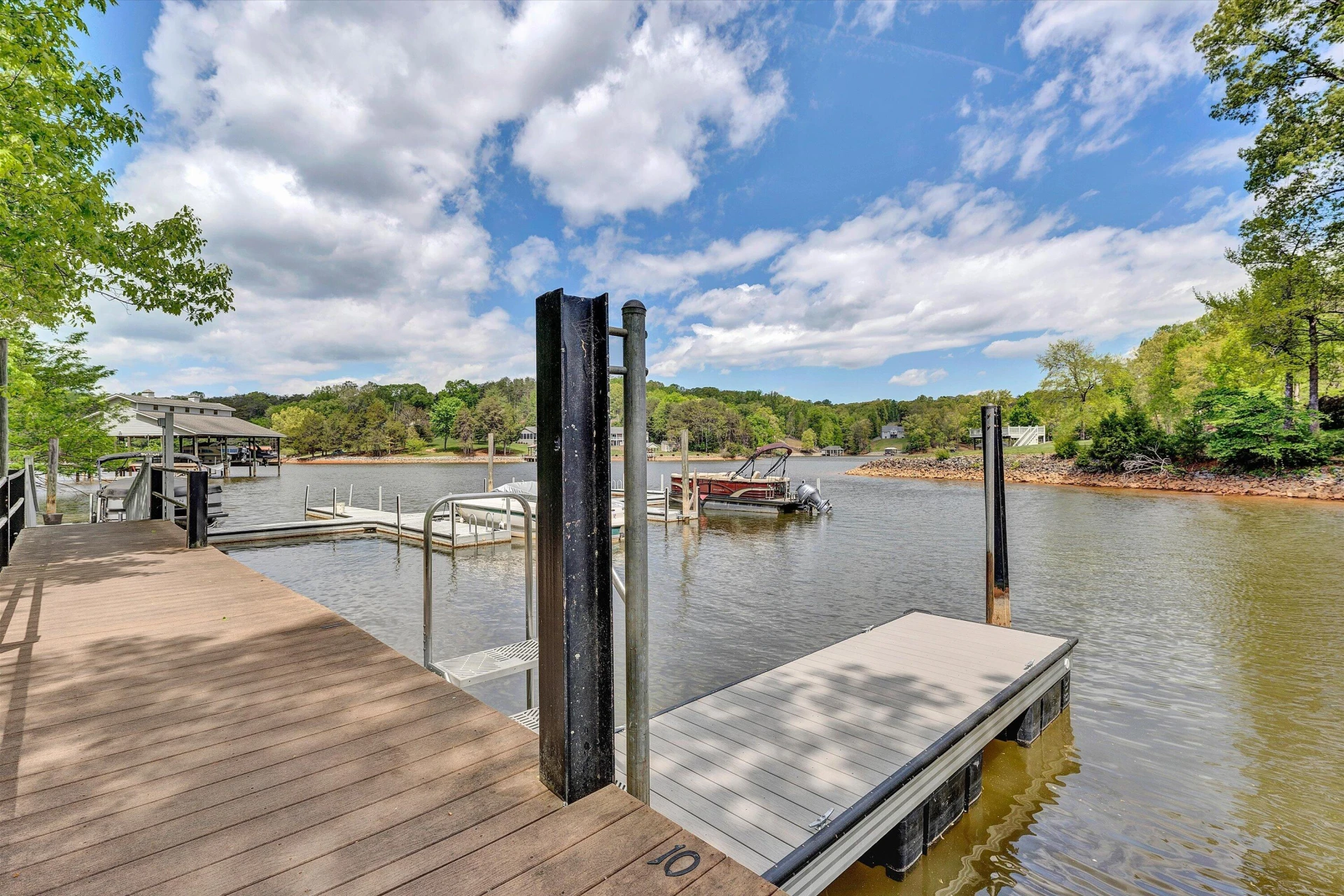 150 INDIAN POINTE DR - Photo 8