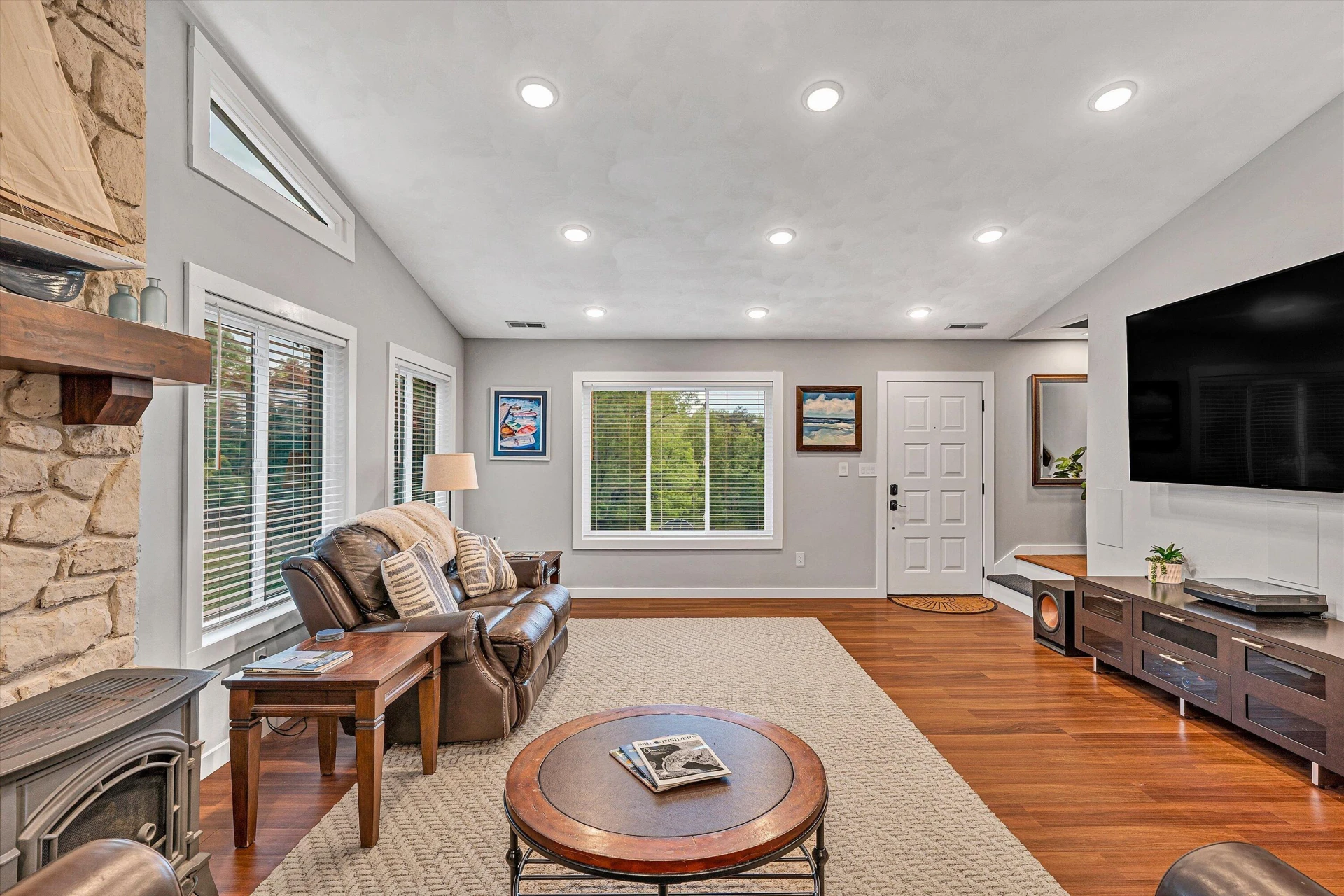 150 INDIAN POINTE DR - Photo 11