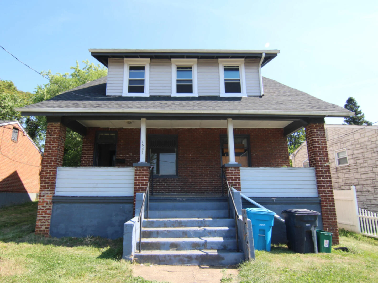 1651 Syracuse AVE