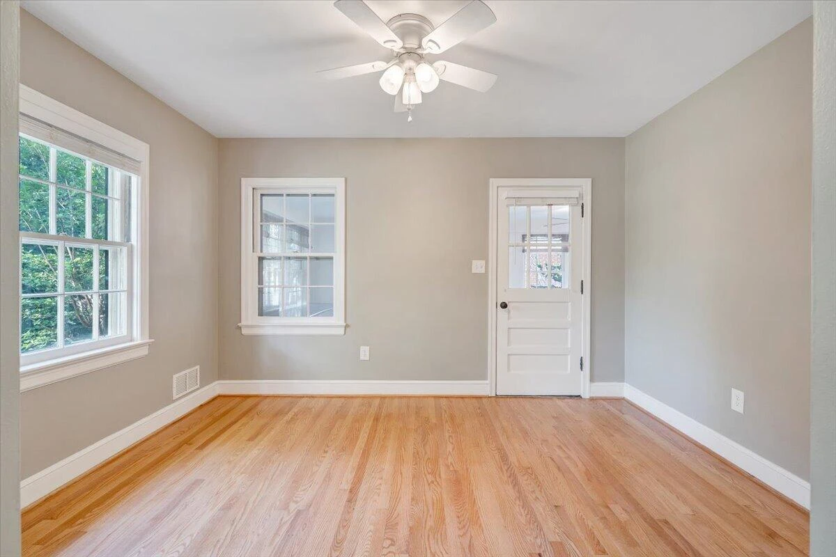 3016 Grandin RD - Photo 16