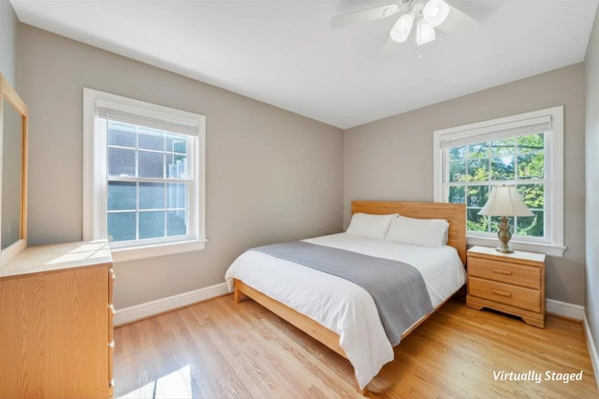 3016 Grandin RD - Photo 29