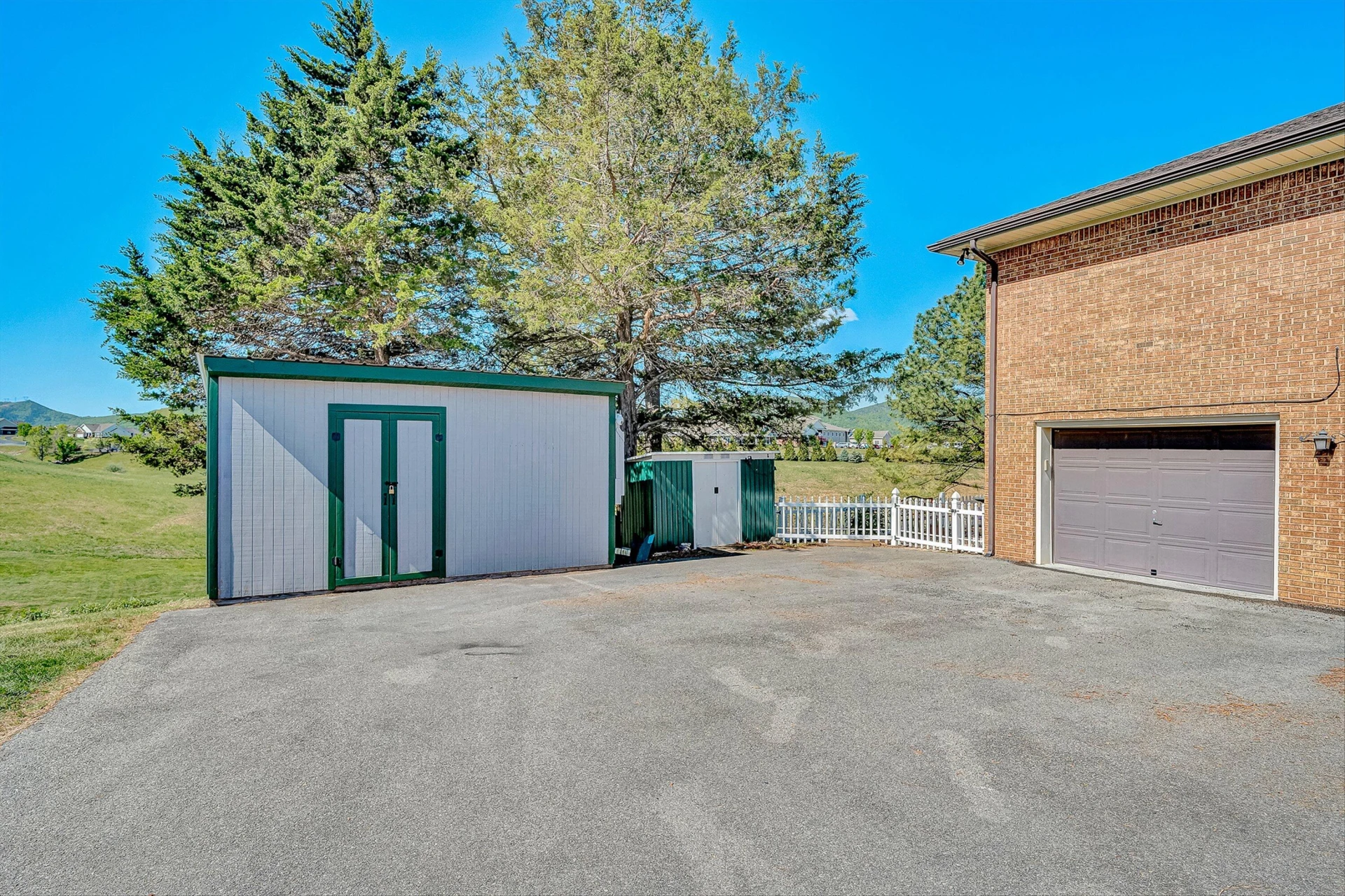 189 Westridge DR - Photo 36