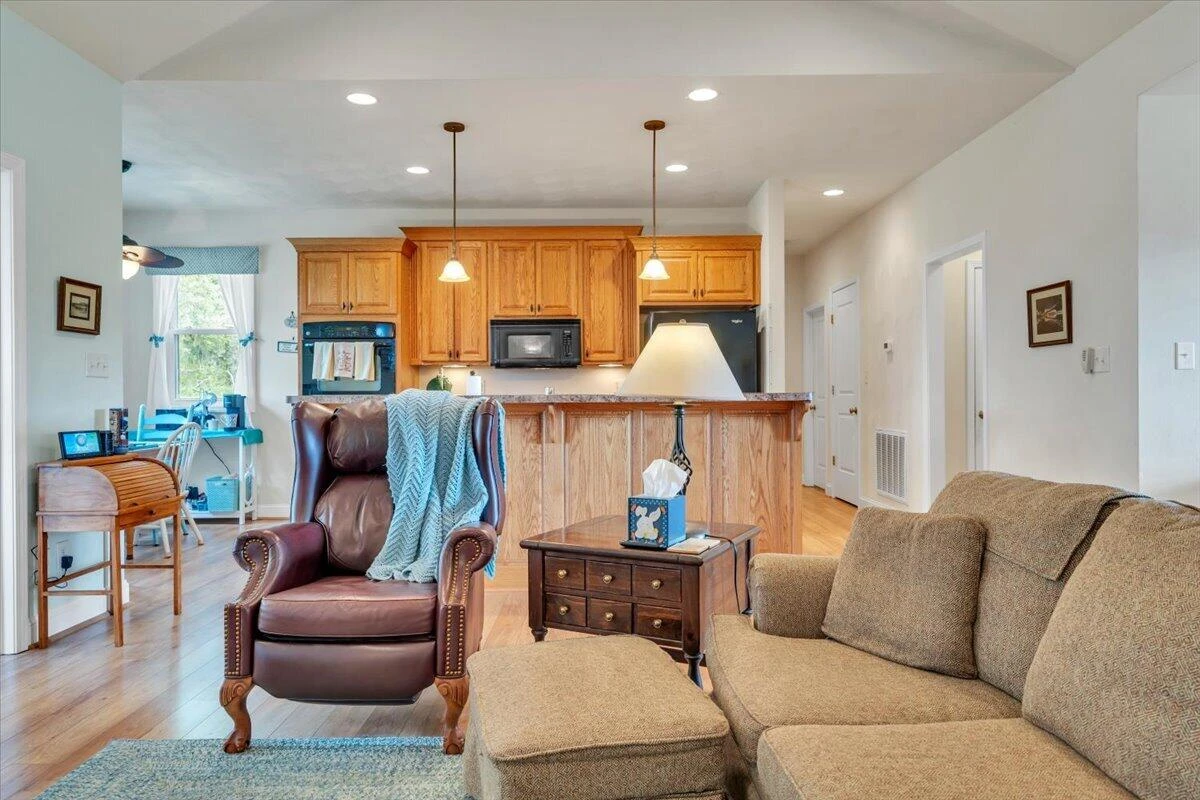 5551 Floyd HWY - Photo 15