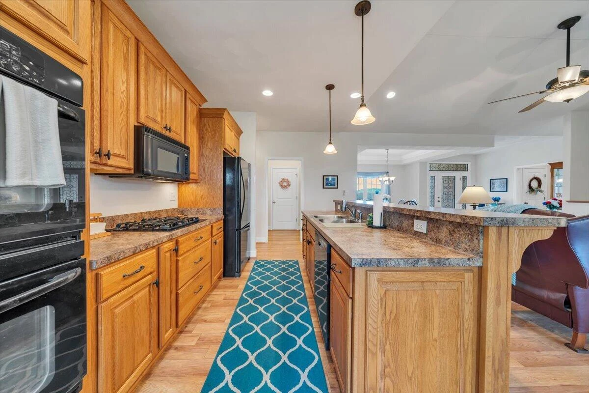5551 Floyd HWY - Photo 21