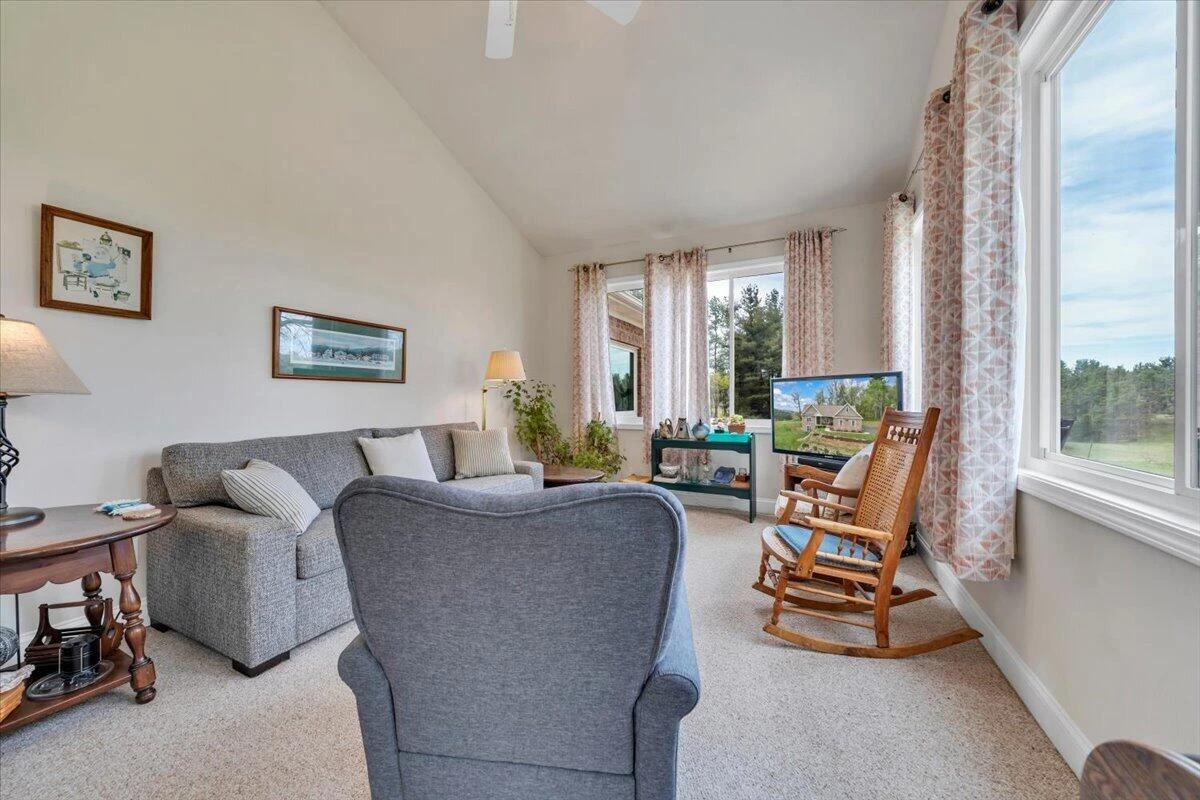 5551 Floyd HWY - Photo 28