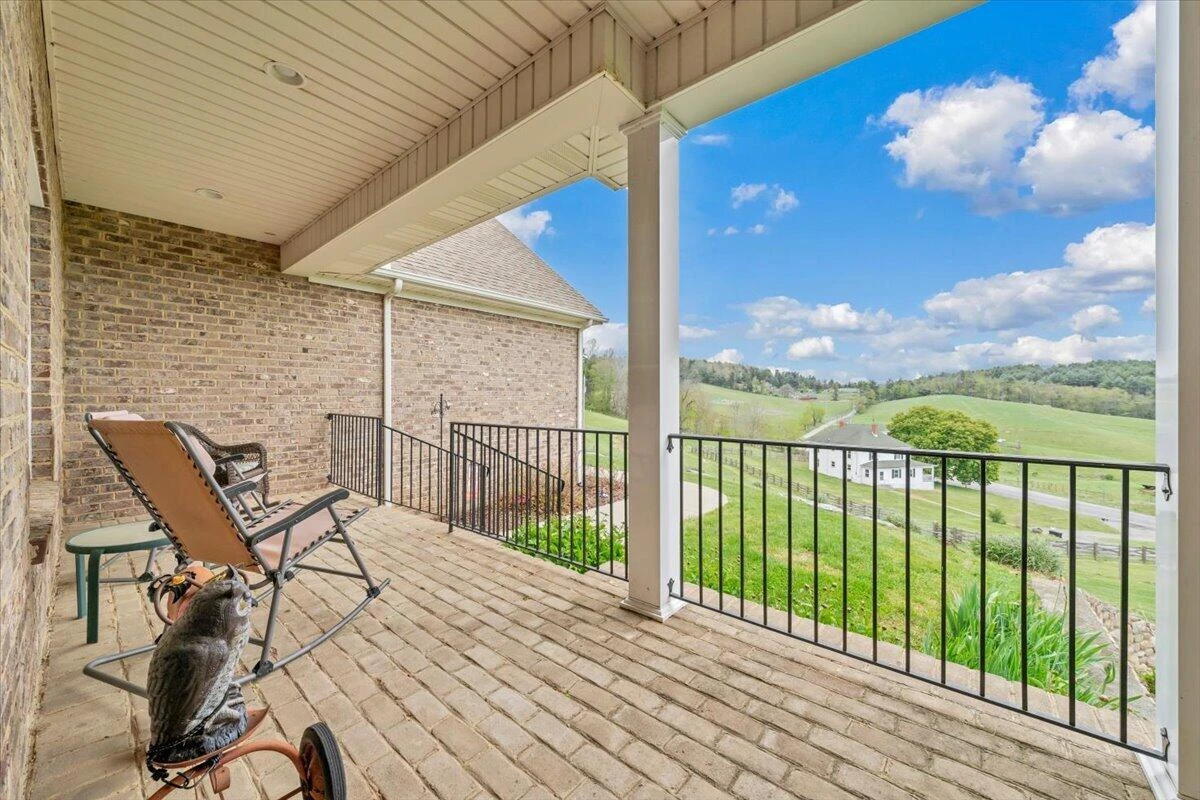 5551 Floyd HWY - Photo 5