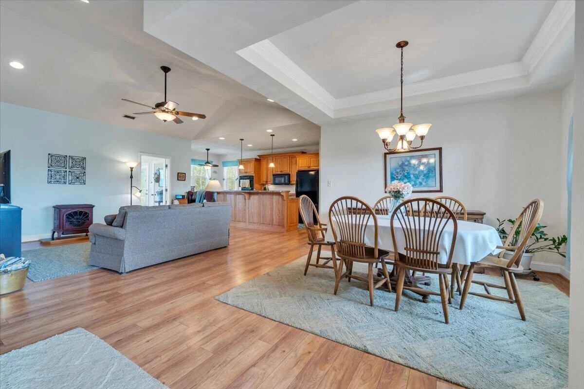 5551 Floyd HWY - Photo 8