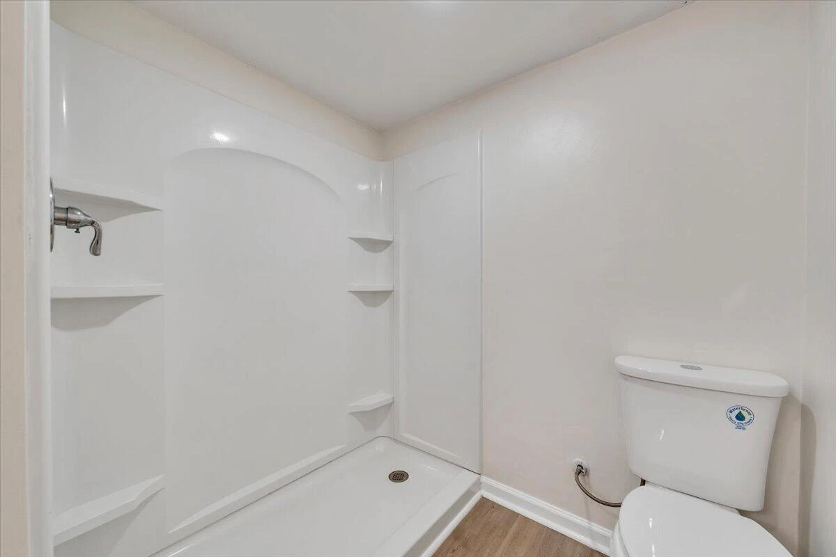 1811 Fareham RD - Photo 27