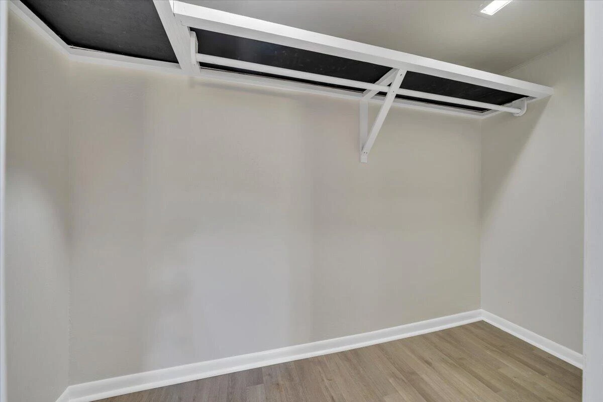 1811 Fareham RD - Photo 28